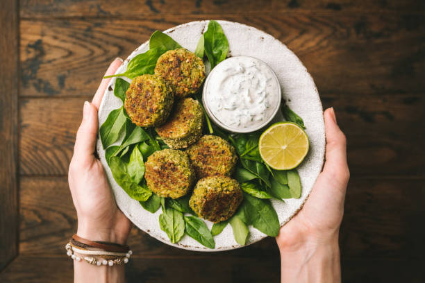 Falafel with yogurt tzatziki dip sauce