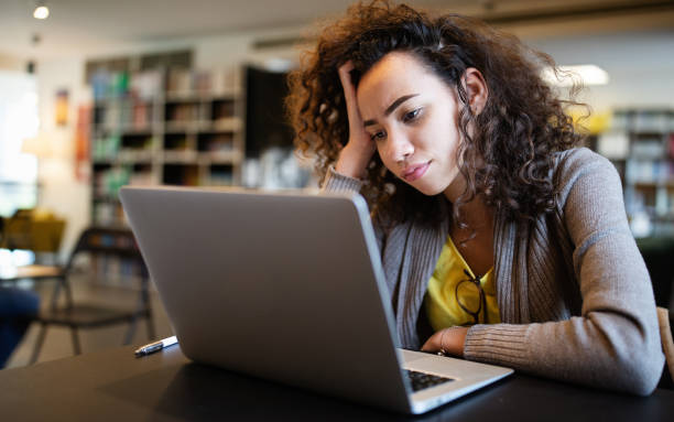 Student woman finding it difficult at study and comprehend scool tasks Student girl finding it difficult at study and comprehend scool tasks narcolepsy stock pictures, royalty-free photos & images