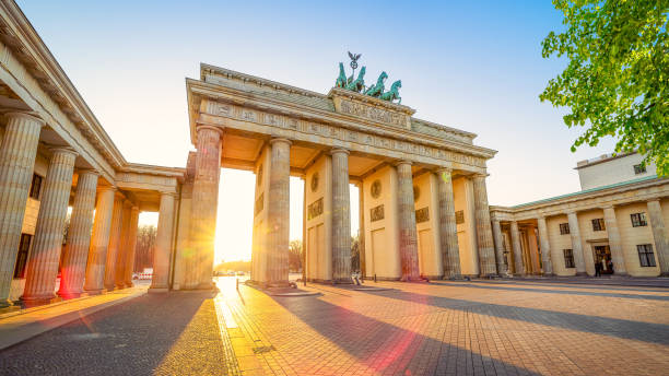Berlin the famous brandenburg gate while sunset, berlin brandenburg gate photos stock pictures, royalty-free photos & images
