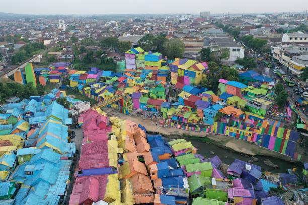 malang endonezya renkli mahalle - malang stok fotoğraflar ve resimler