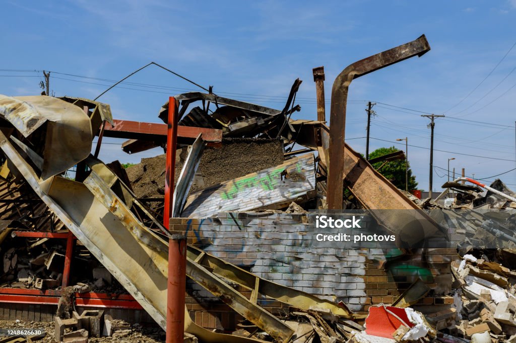 The interior of house has been fully destroyed by a fire after Minneapolis protest and riots turns violent The interior of a house has been fully destroyed by a fire after Minneapolis protest and riots turns violent Fire - Natural Phenomenon Stock Photo