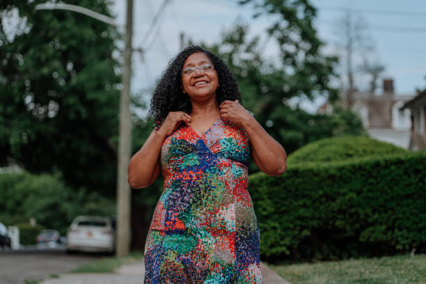 istock Black woman walking confidently 1248628294