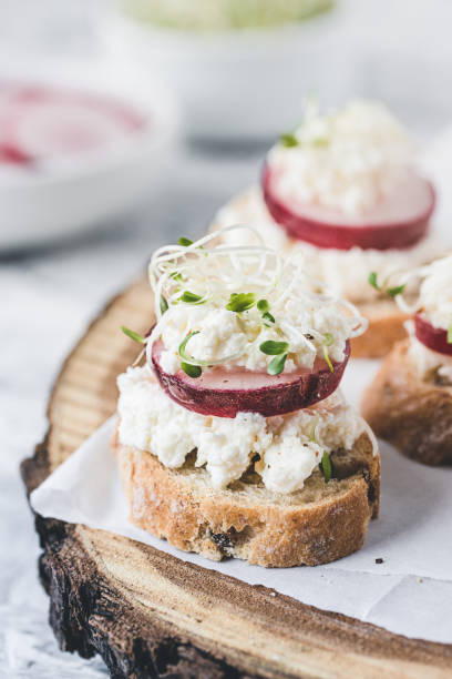 istock Vegan toast with radish and ricotta. 1248632353