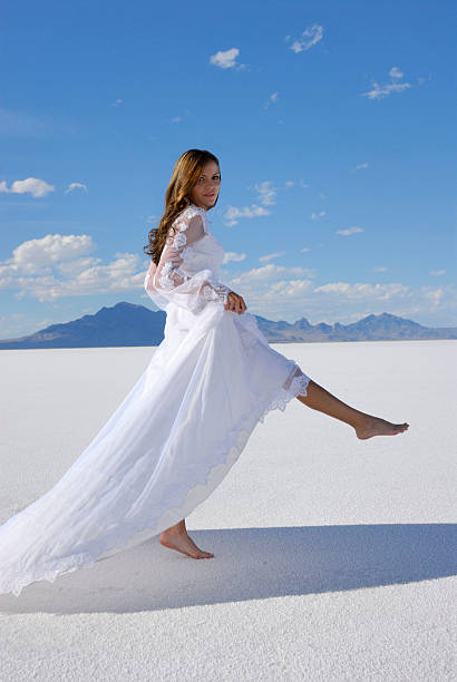 istock High Stepping Bride On The Salt Flats In Utah 124870575