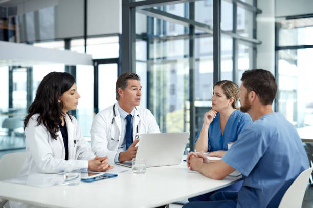 istock Managing hospital operations with regular meetings 1248714795