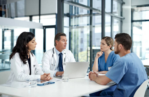 istock Making key discoveries in patient care 1248714800