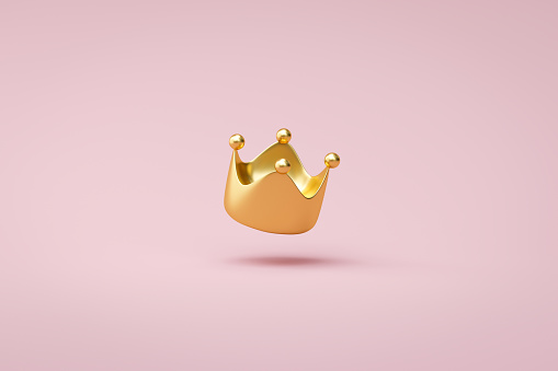 Corona de oro sobre fondo rosa con victoria o concepto de éxito. Corona príncipe de lujo para la decoración. Renderizado 3D. photo