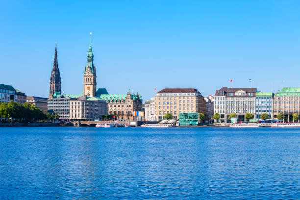istock Hamburg City Hall or Rathaus 1248730380
