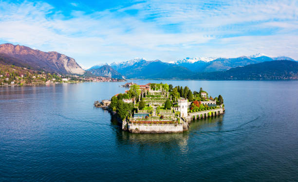 istock Bella Island, Lake Maggiore Lake 1248745351