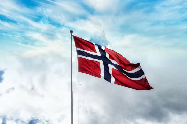 bandeira norueguesa - norwegian flag norway flag freedom - fotografias e filmes do acervo