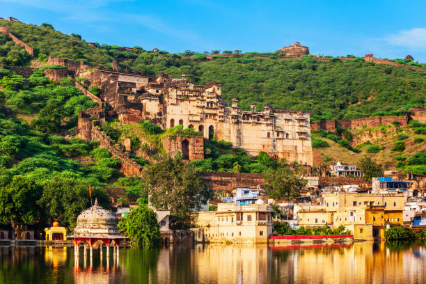 istock Garh Palace in Bundi, India 1248785142