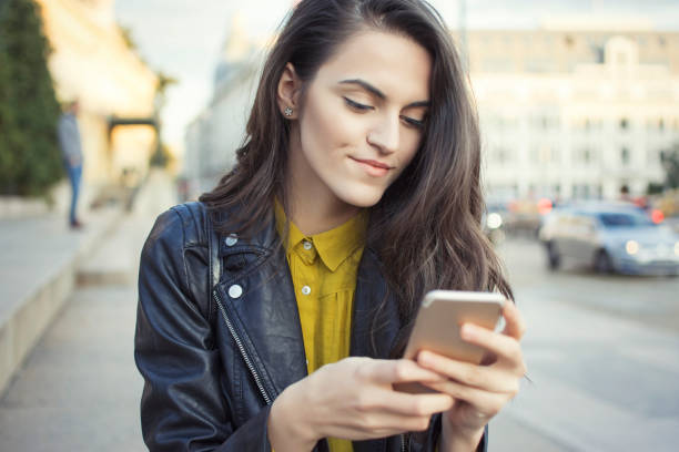 istock Woman surfing the net 1248804726