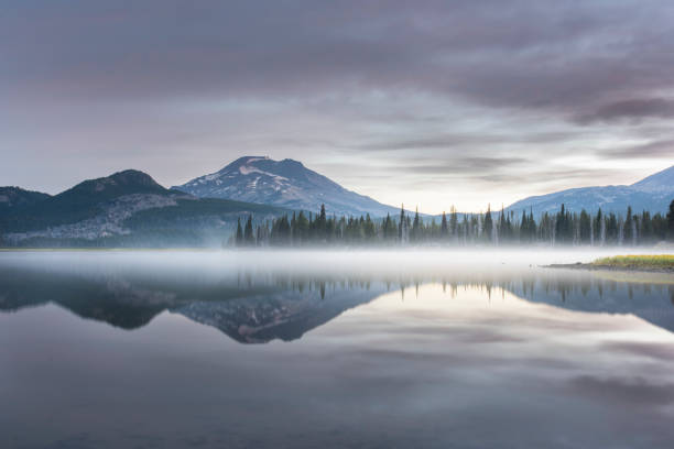 istock Sparks Lake and Broken Top with a Pink and Blue Sky 1248823441