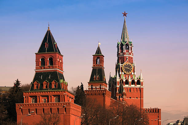 istock Kremlin towers at sunrise (XXXL) 124883532
