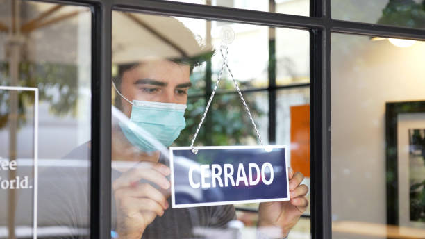 Spanish small business closing during COVID-19 pandemic
