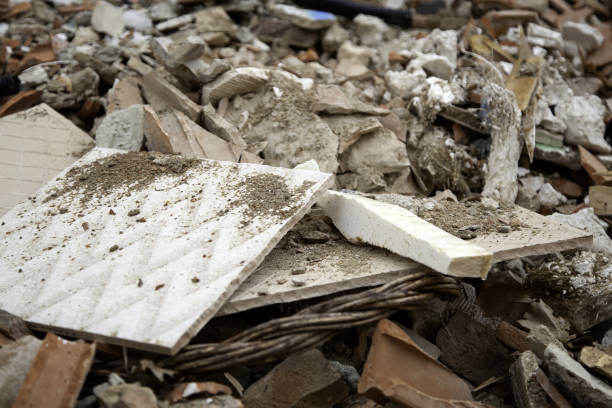 istock Rubble of tiles and bricks 1249027015