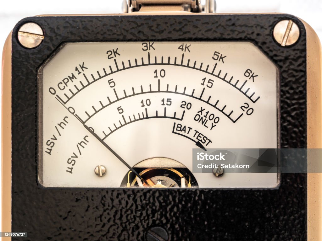 Hong Kong Begraafplaats dynamisch Count Per Minute Scale And Microsievert Per Hour Scale On Dial Display Of  Radiation Survey Meter Stock Photo - Download Image Now - iStock
