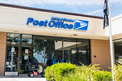 June 10, 2020 Sunnyvale / CA / USA - United States Post Office (USPS) location; The USPS is an independent agency of the executive branch of the US federal government