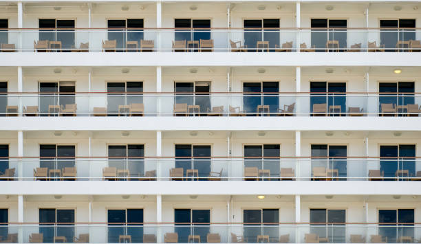 istock Social distance living 1249100908