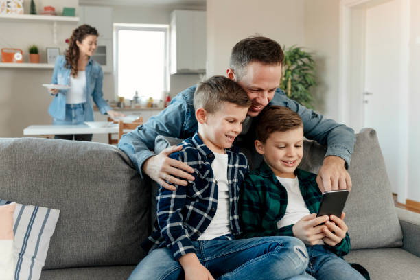 istock The connected family 1249141628