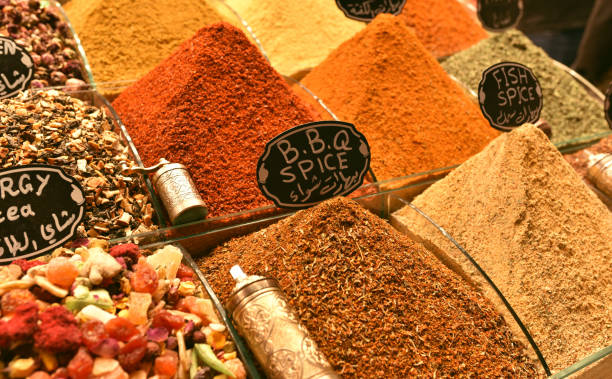 spices on showcase spices on the counter of the Egyptian bazaar tarde stock pictures, royalty-free photos & images