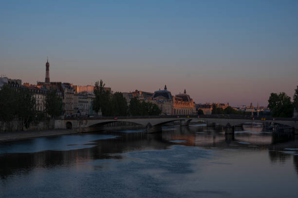 istock Quiet Seine in the morning 1249160166