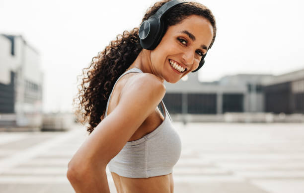 istock Morning workout in the city 1249160181