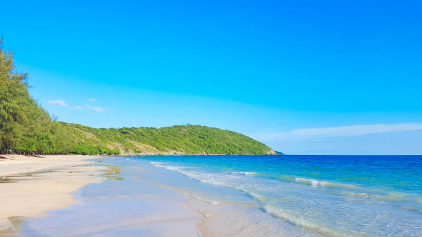 istock Beautiful beach in thailand 1249162206