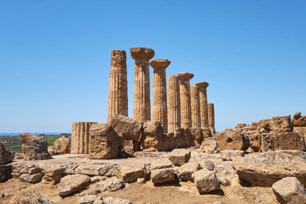 성전의 계곡; 시칠리아 - temple of heracles 뉴스 사진 이미지