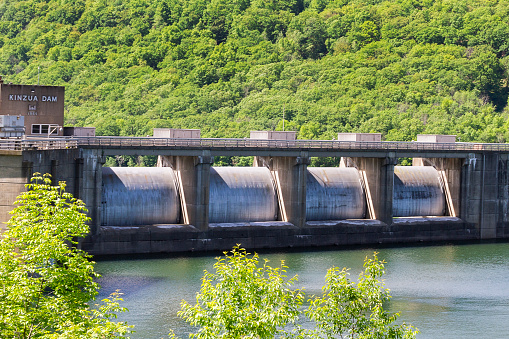Kinzua Dam, on the Allegheny River, in Pennsylvania is one of the larges Dams eaast of the Mississippi River.