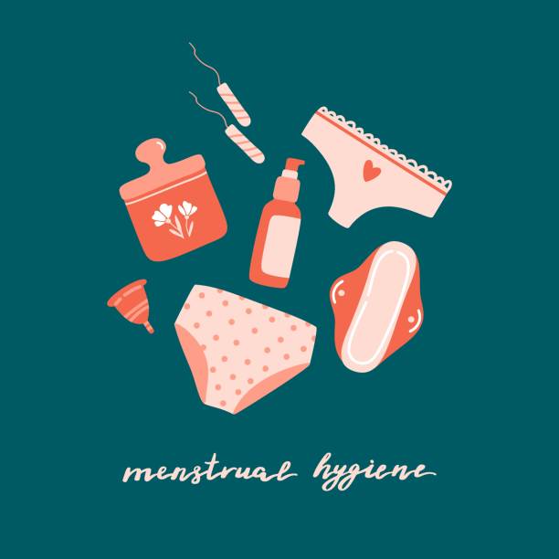 stockillustraties, clipart, cartoons en iconen met reeks leuke hand getrokken menstruele hygiëneproducten - tampons, maandverband, fles, kruik, menstruele kop, slipje. belettering geïsoleerd op kleurrijke achtergrond - damesonderbroek