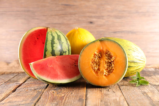 assorted of melon and watermelon assorted of melon and watermelon melon photos stock pictures, royalty-free photos & images