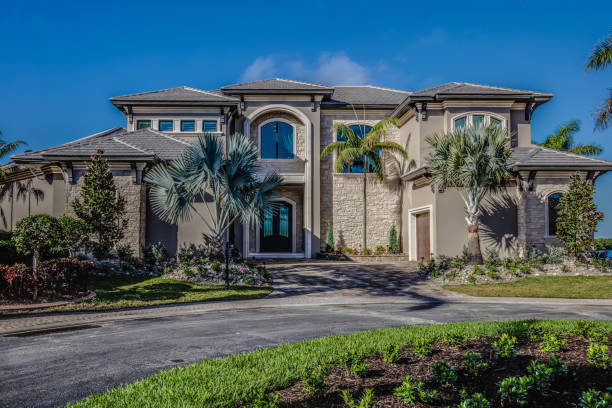 istock Large two story spanish style home 1249289909