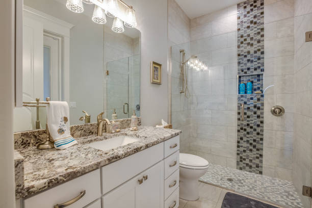 istock Well planned bathroom that looks bigger than it is 1249291035