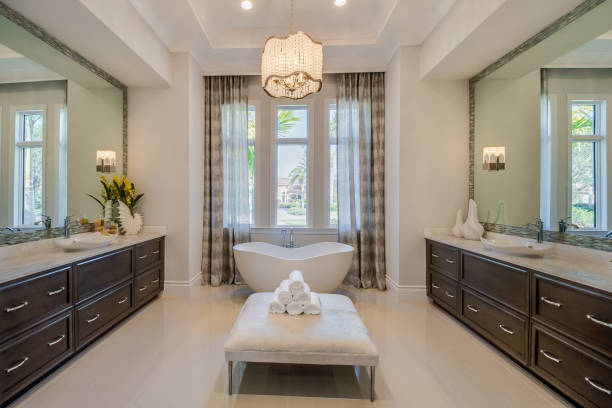 istock Private master bathroom suite in Florida home 1249292245