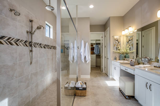 istock Double entry walk-in shower in master en suite 1249294832