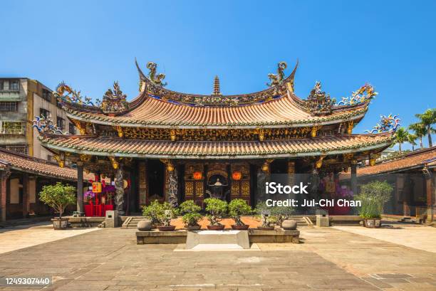Dalongdong Baoan Temple Stock Photo - Download Image Now - Taiwan, Temple - Building, Ancient
