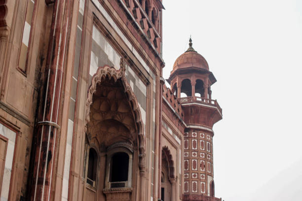 istock Safdarjung tomb in india 1249314783