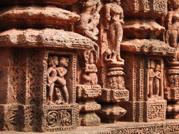 Konark temple ancient architecture and work of art Konark temple a symbol of ancient architecture and work of art chariot wheel at konark sun temple india stock pictures, royalty-free photos & images