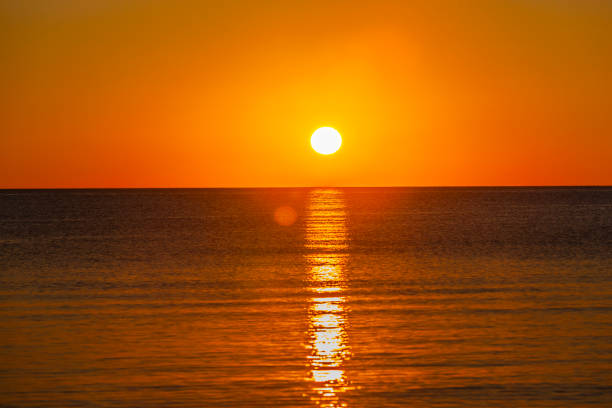 istock Beautiful sunset by the sea 1249373211