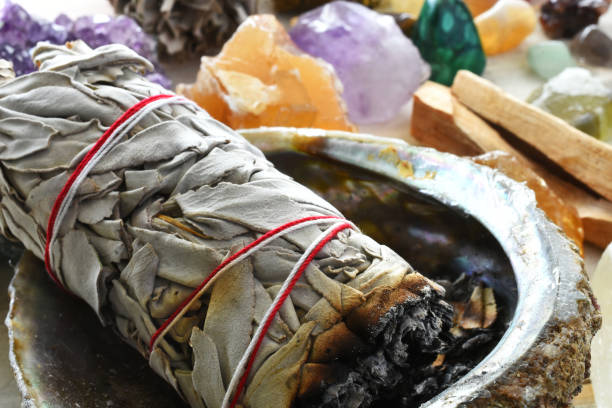 istock White Sage and Healing Crystals 1249446370