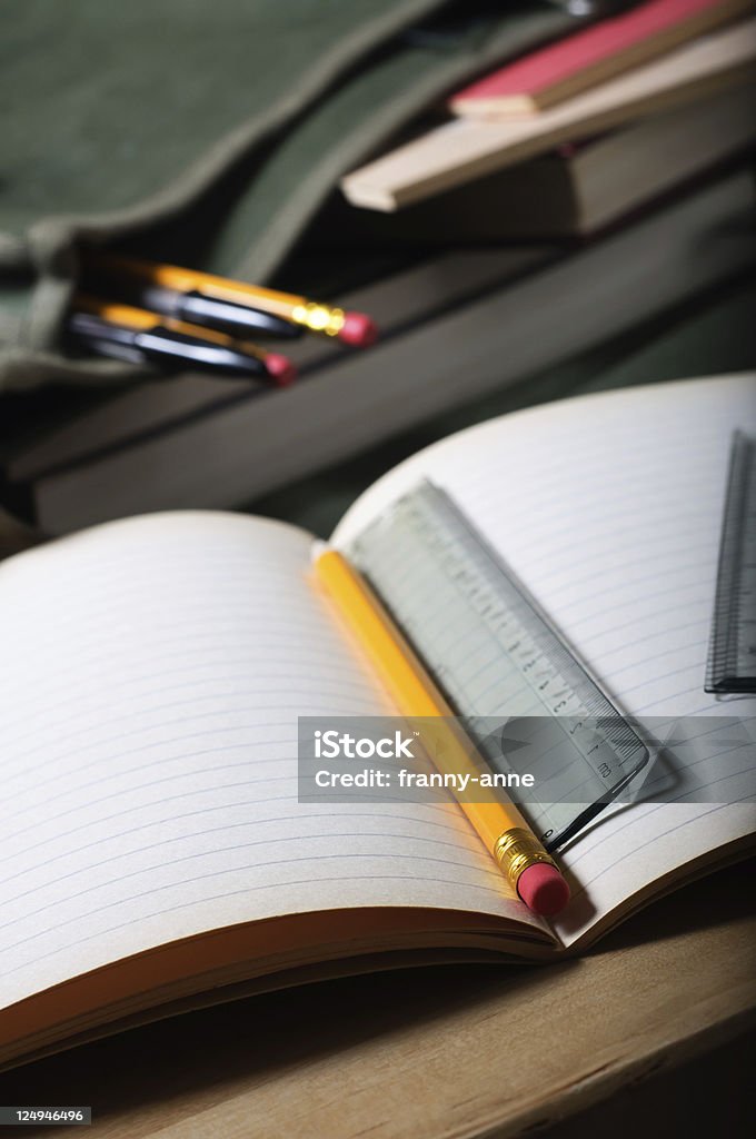 Escuela de trabajo - Foto de stock de Abierto libre de derechos