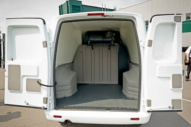 istock The white car truck with the tailgate open 1249465914