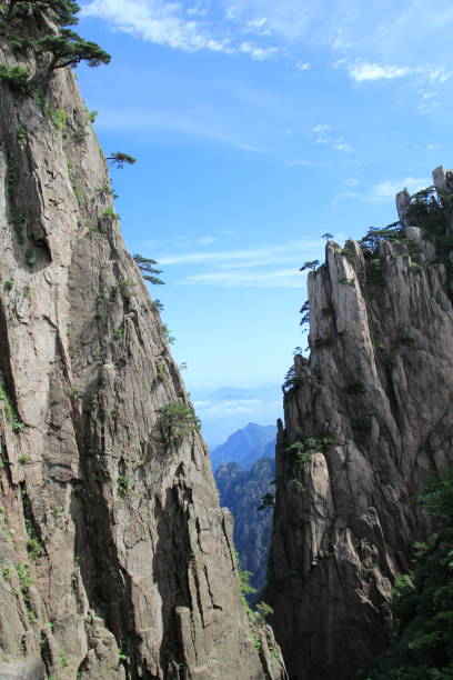 istock Magnificent Yellow Mountain 1249586915