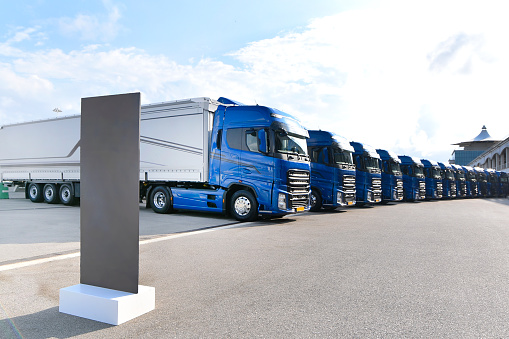 Fleet Trucks Lined and Blank Sign