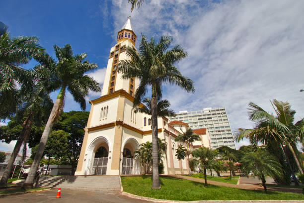 This is cathedral of city. It is closed because quarantine of COVID 19 at goiania city in march 2020.