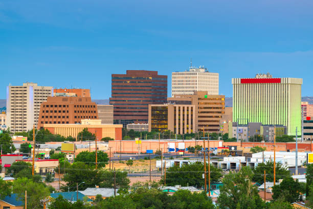 istock Albuquerque, New Mexico, USA 1249628066