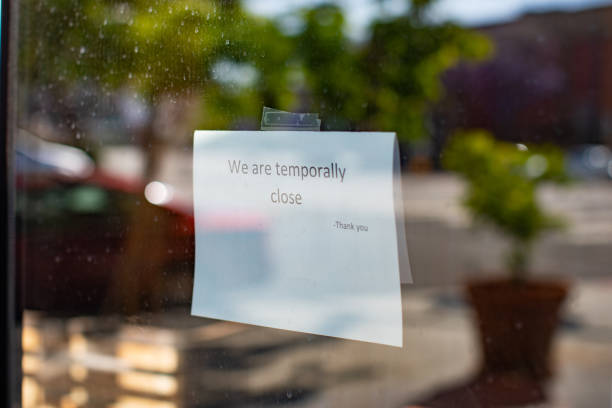 istock Temporally Closed Misspelled Sign 1249646471