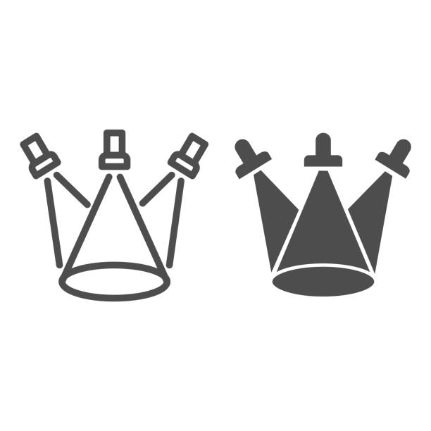 scena z trzema projektorami linii i solidną ikoną, koncepcja festiwalu muzyka, znak oświetlenia sceny na białym tle, ikona reflektorów w stylu konspektu dla koncepcji mobilnej i projektowania stron internetowych. grafika wektorowa. - film impreza rozrywkowa obrazy stock illustrations