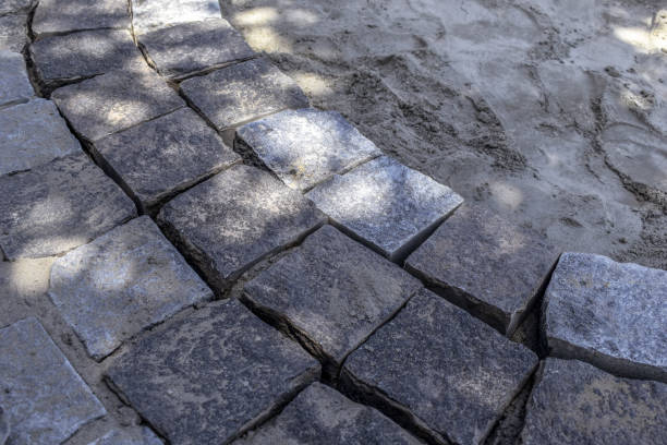 istock Circular laying of paving slabs close-up 1249732650